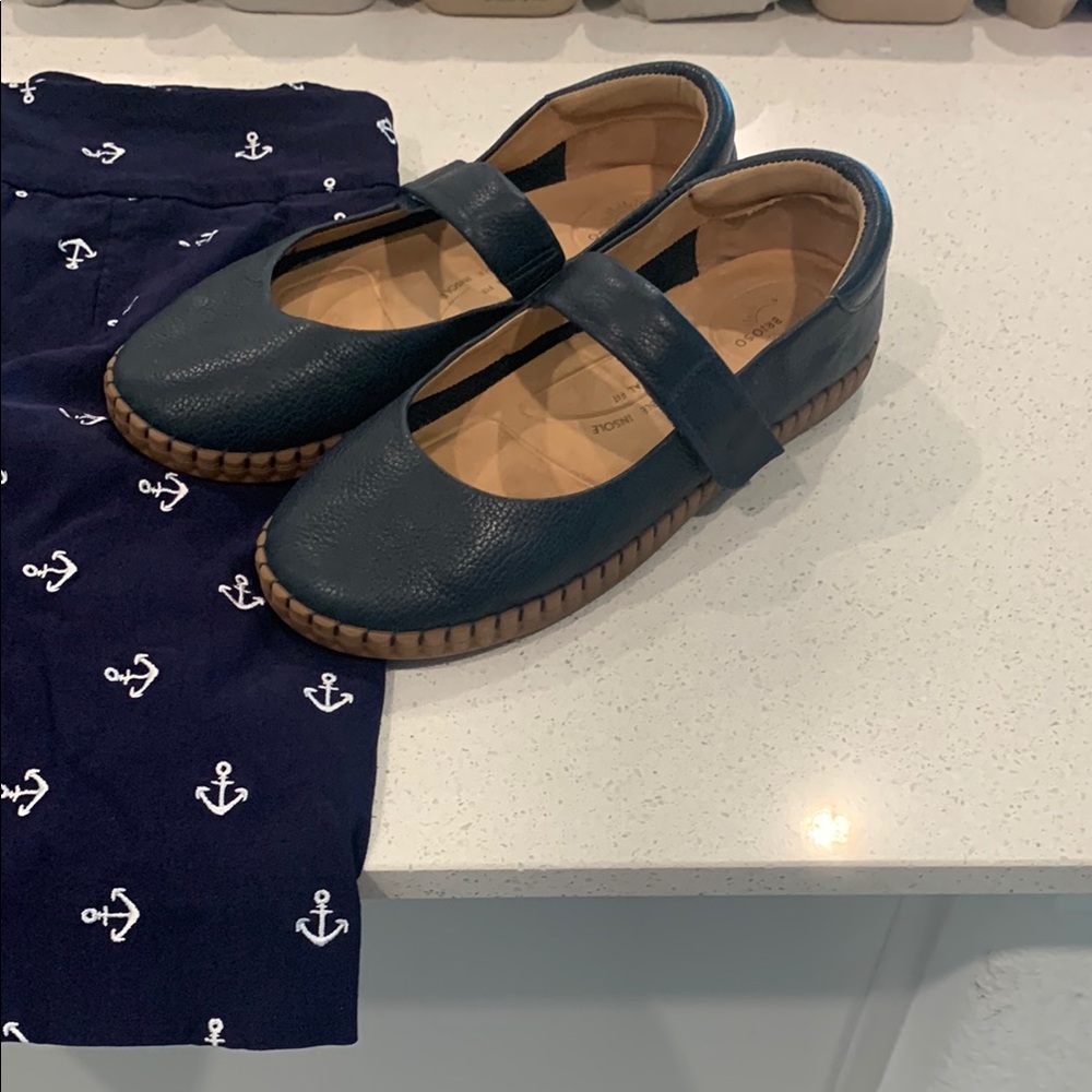 Blue Mary Janes Style and Rounded Toe - Picture 11 of 12